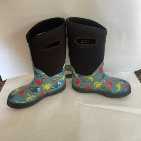 Oakiware kids size 13 rainboot with dinosaurs - Picture 4 of 4